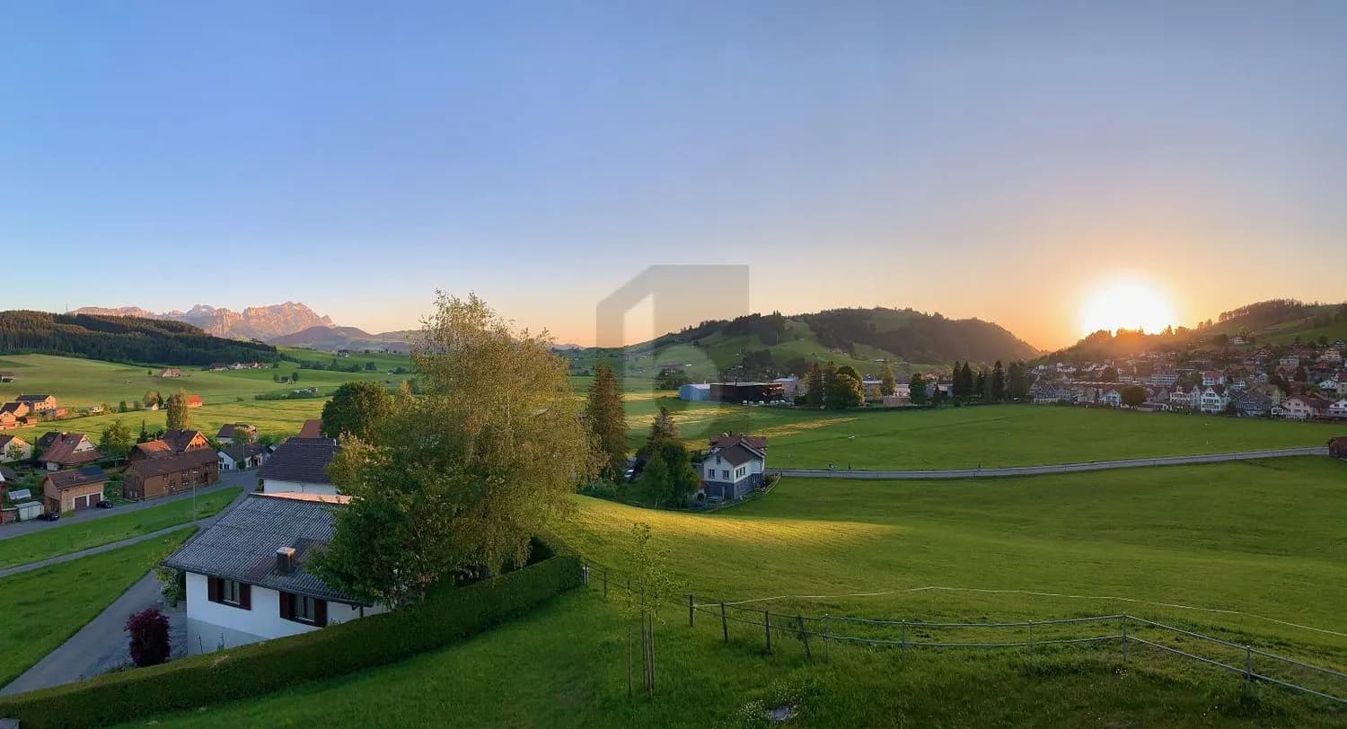 PANORAMA-LAGE MIT BALKON