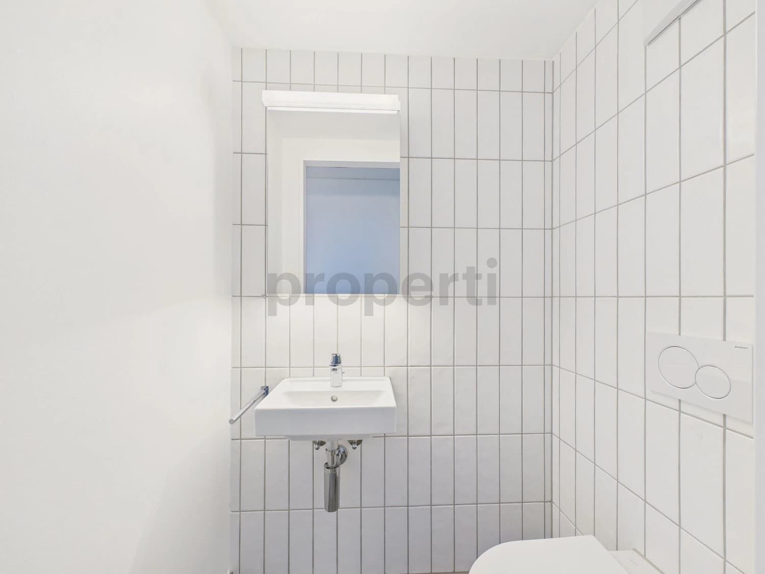 Moderne 3.5-Zimmer-Wohnung mit Balkon, Basel