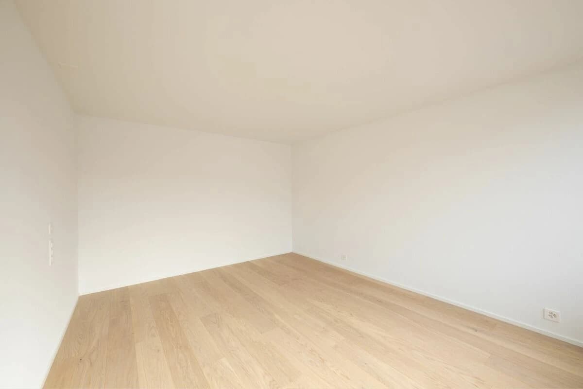 Neubau - Moderne 2.5-Zimmerwohnung mit Terrasse in Allschwil