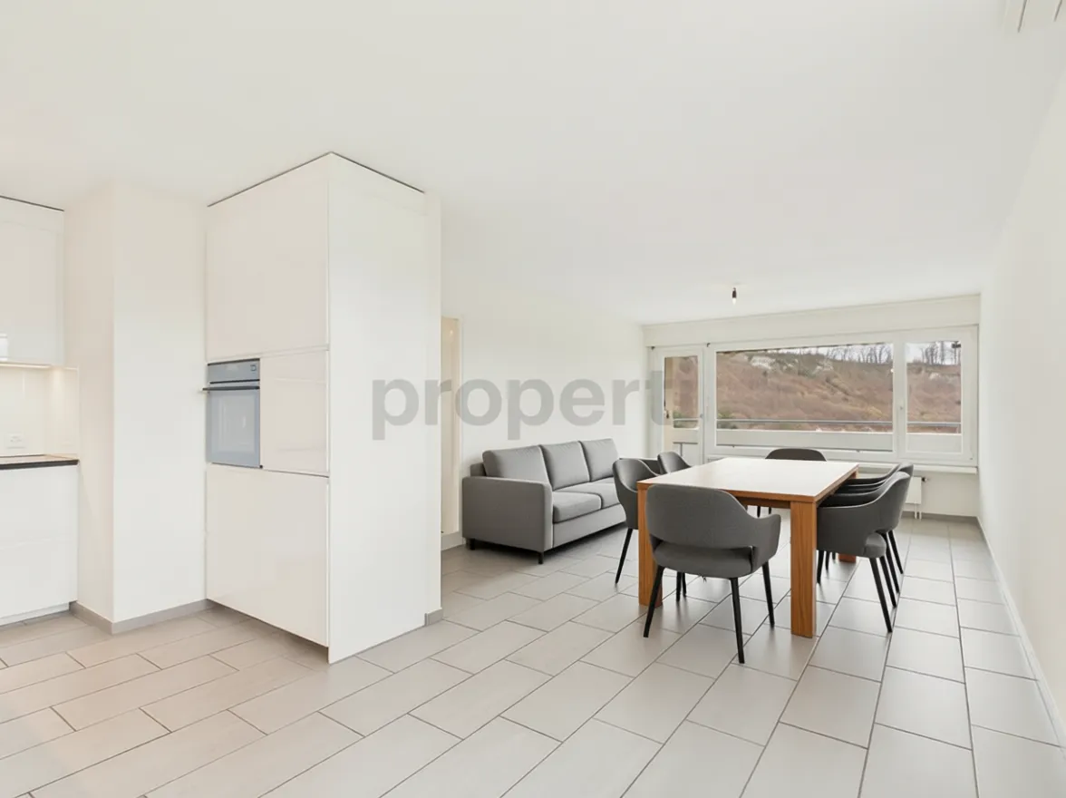 Helle 4.5-Zimmer-Wohnung mit grossem Balkon in Trimbach