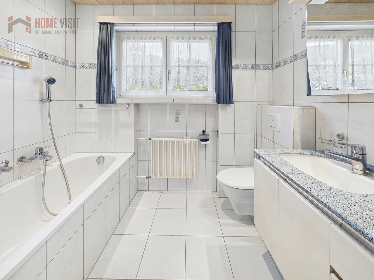 EFH mit Wintergarten und herrlicher Talsicht im Grünen