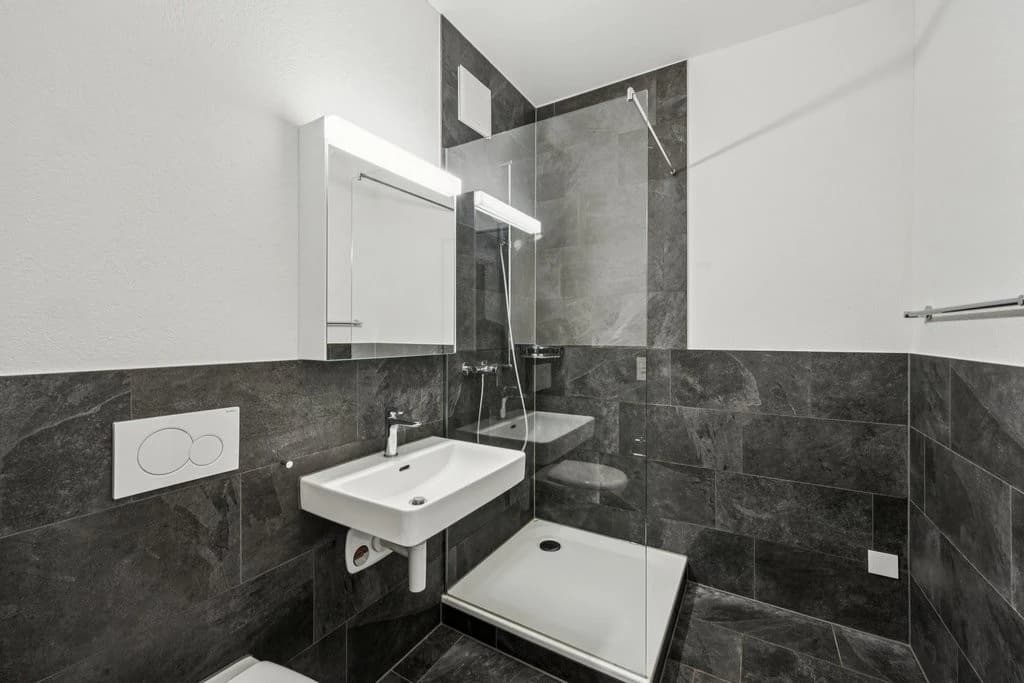 Stilvolle 3-Zimmerwohnung im 4. OG an zentraler Lage in Basel