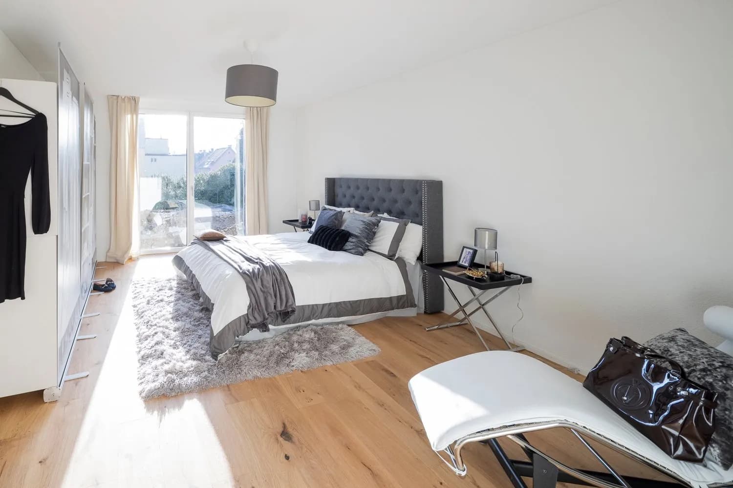 Letzte Neubauwohnungen: Zentral mit grosser Gartenterrasse