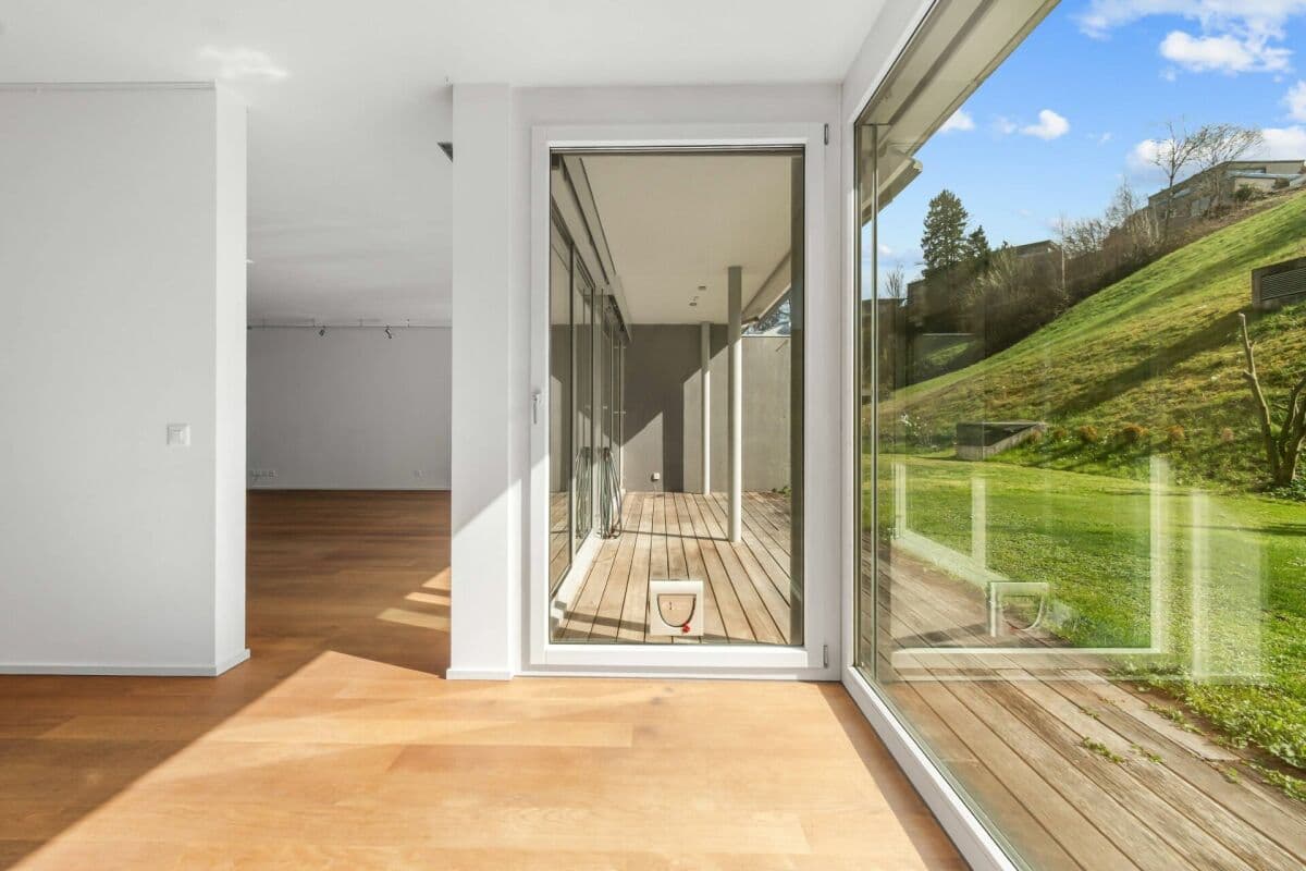 GARDENLOFT | 2.5-Zi. (3.5) Gartenwohnung mit Privatsphäre & zentraler Lage in Altendorf SZ