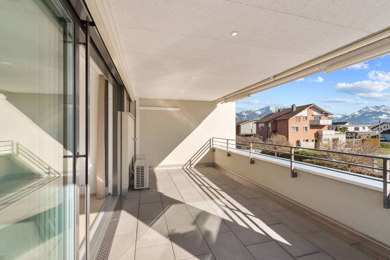 Exklusive 5½-Zimmer-Wohnung im schönen Tuggen SZ