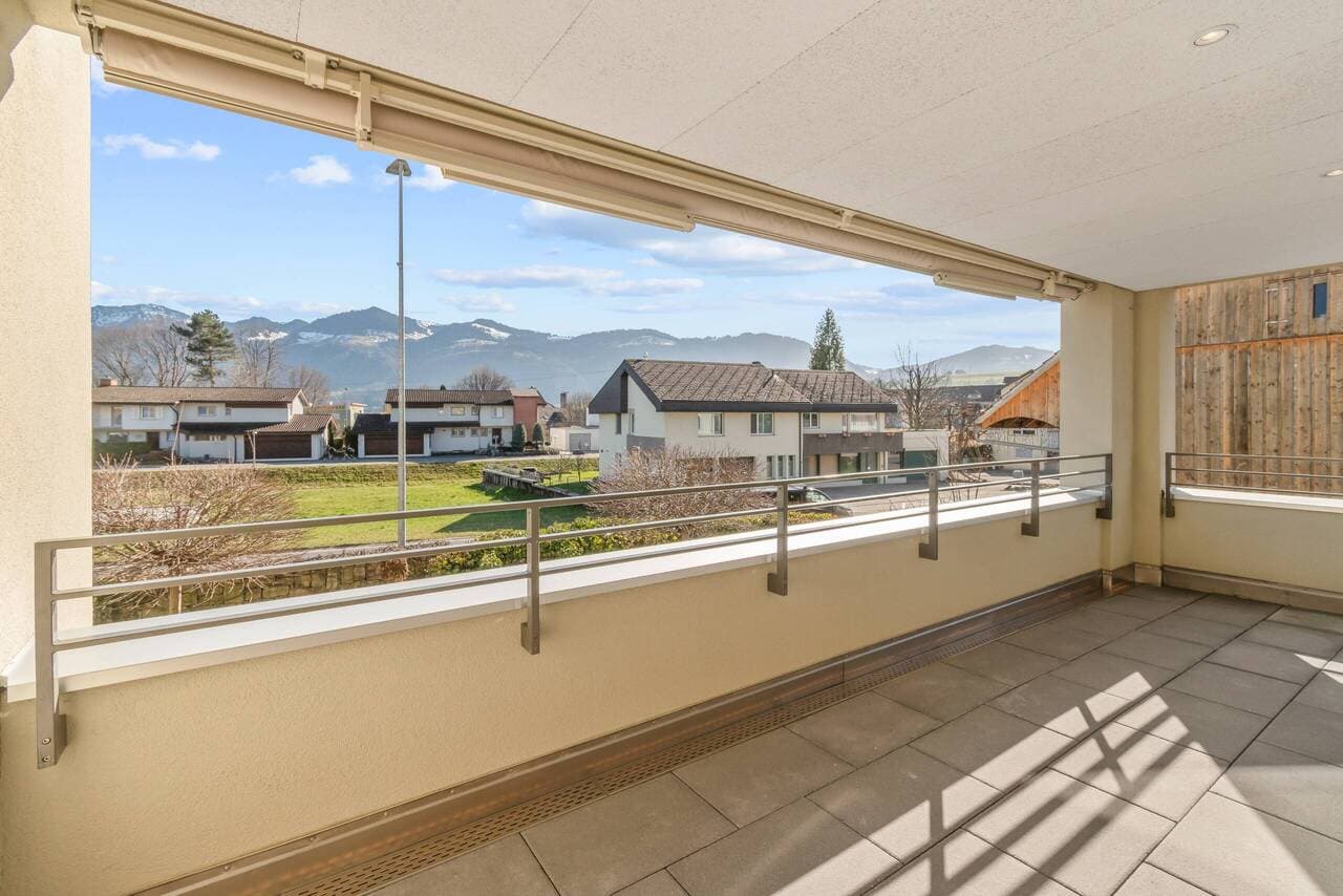 Exklusive 5½-Zimmer-Wohnung im schönen Tuggen SZ