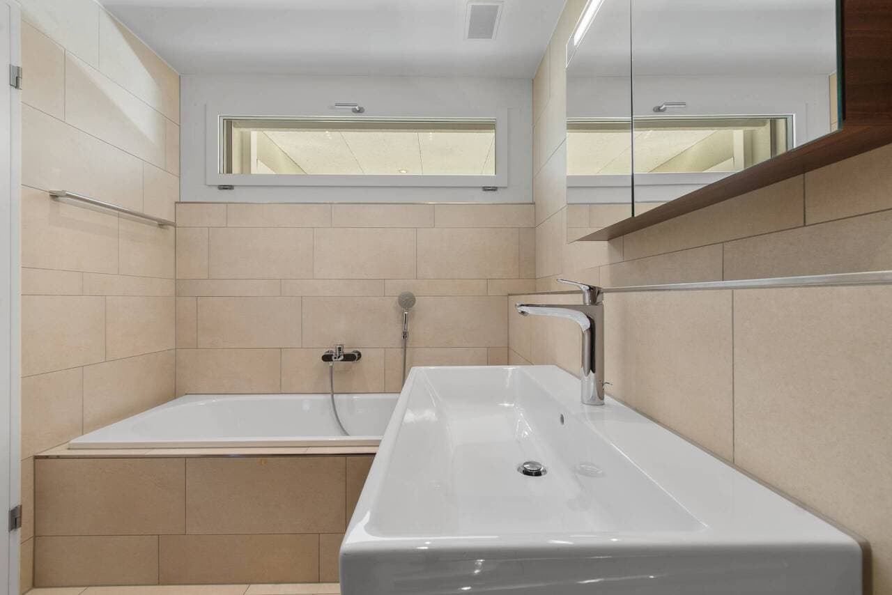 Exklusive 5½-Zimmer-Wohnung im schönen Tuggen SZ