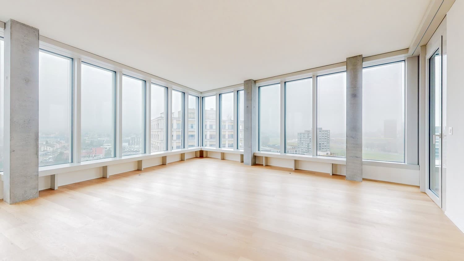 Brandneue Wohnung mit Weitblick!