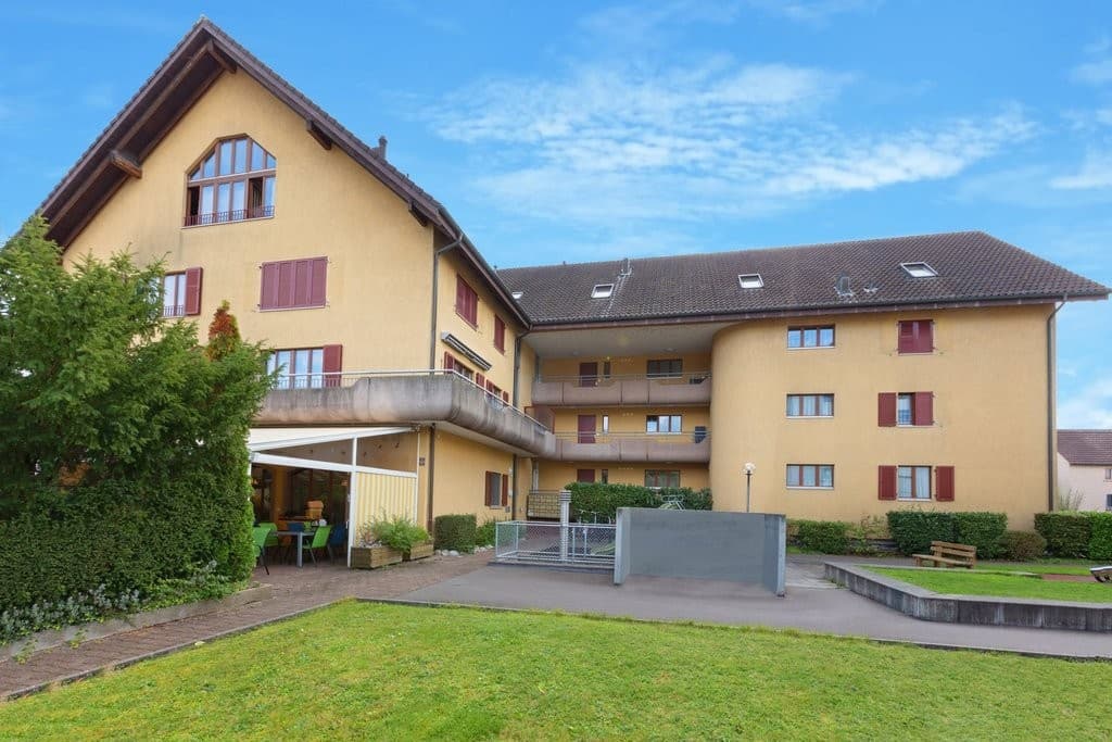 Grosszügige Dachwohnung mit Galerie