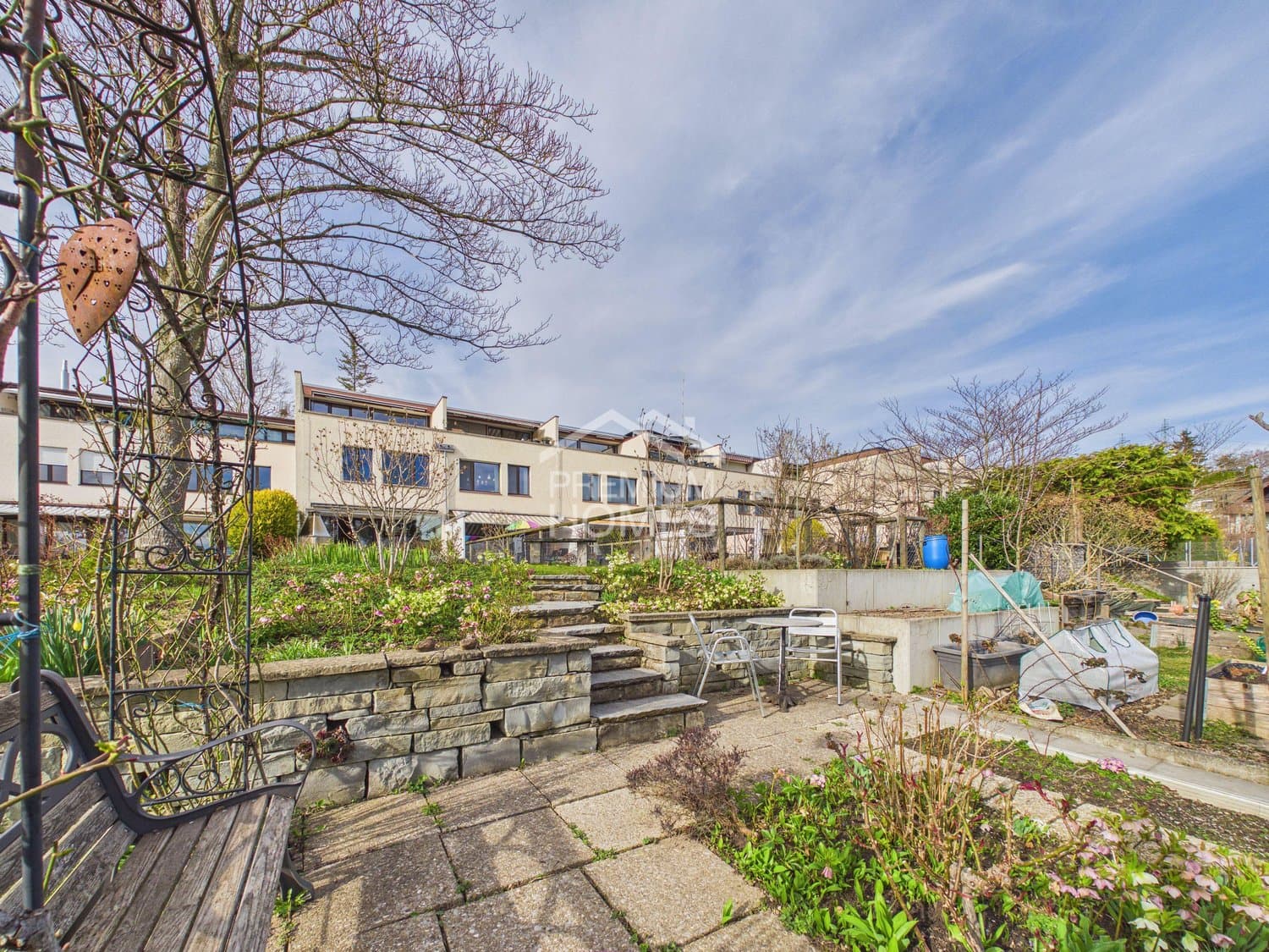 STEHEN SIE IM MITTELPUNKT