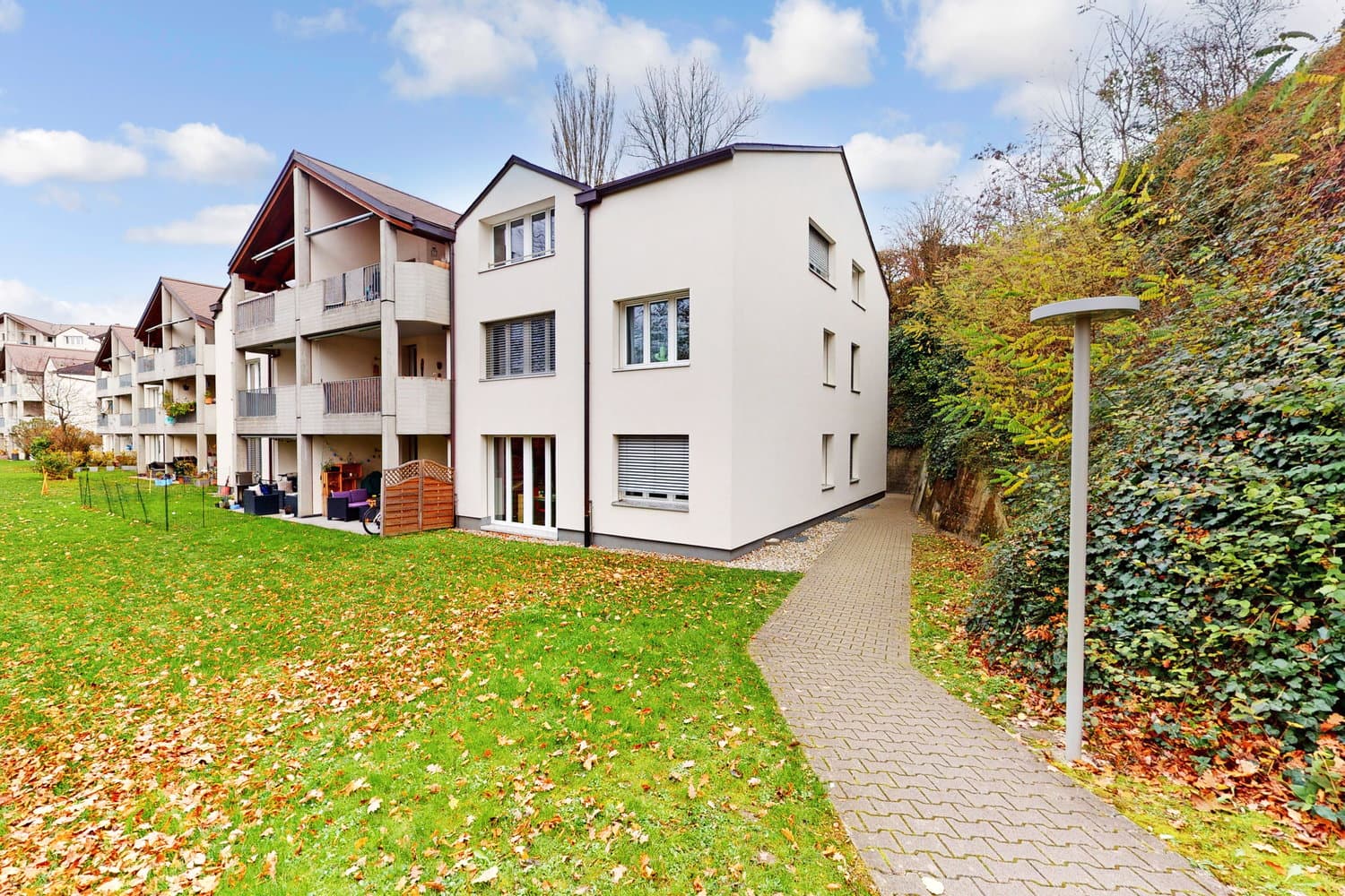 Grosszügige Gartenwohnung an zentraler Lage