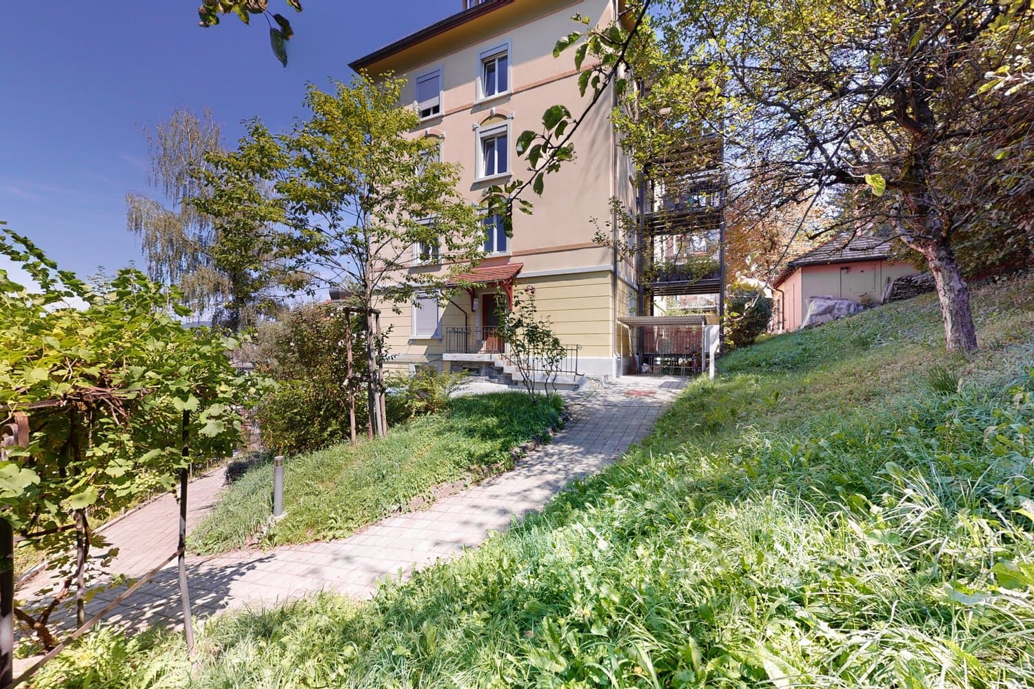 Schmuckstück zu vermieten!