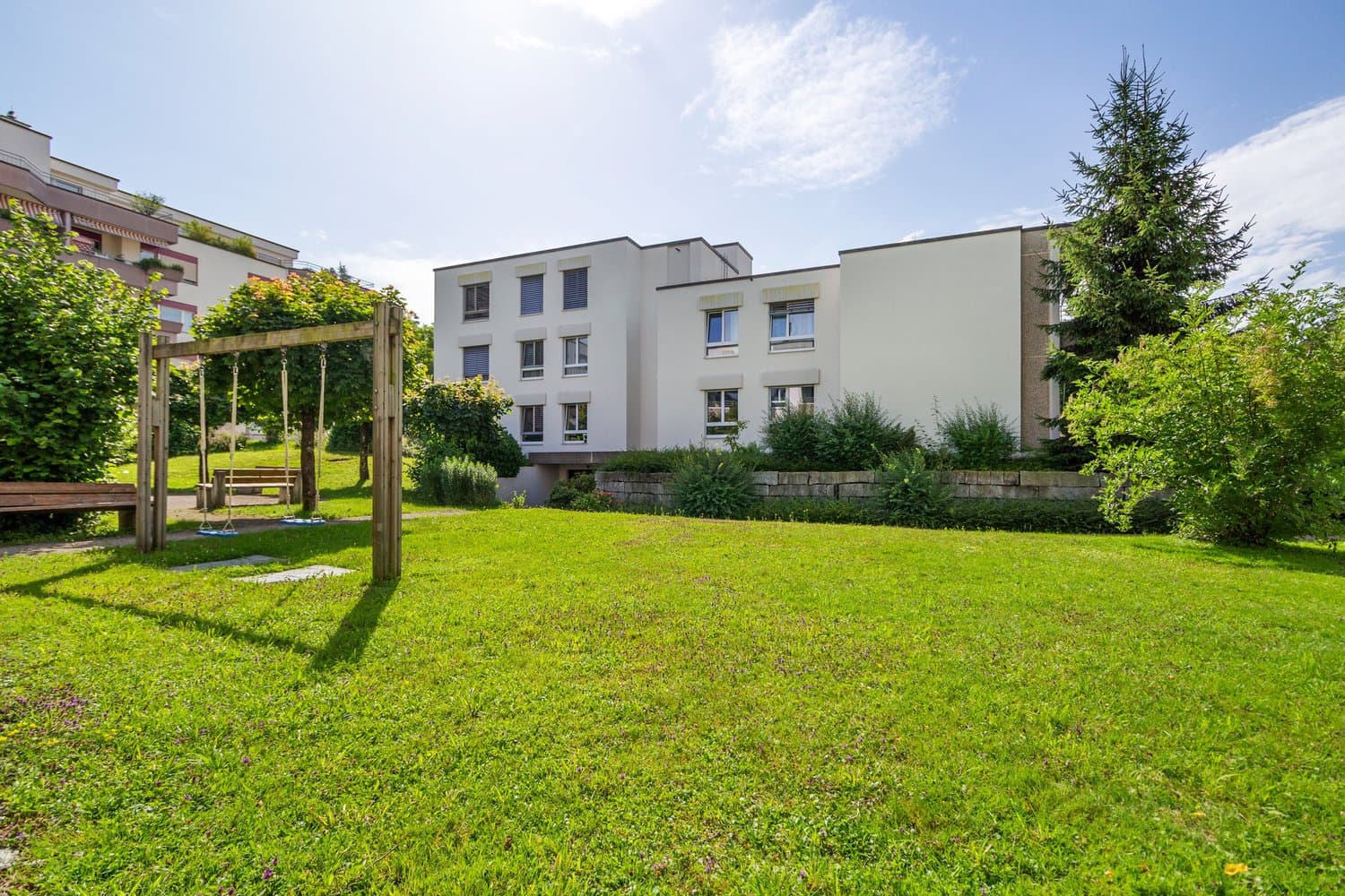 Modernes Wohnen an ruhiger Lage