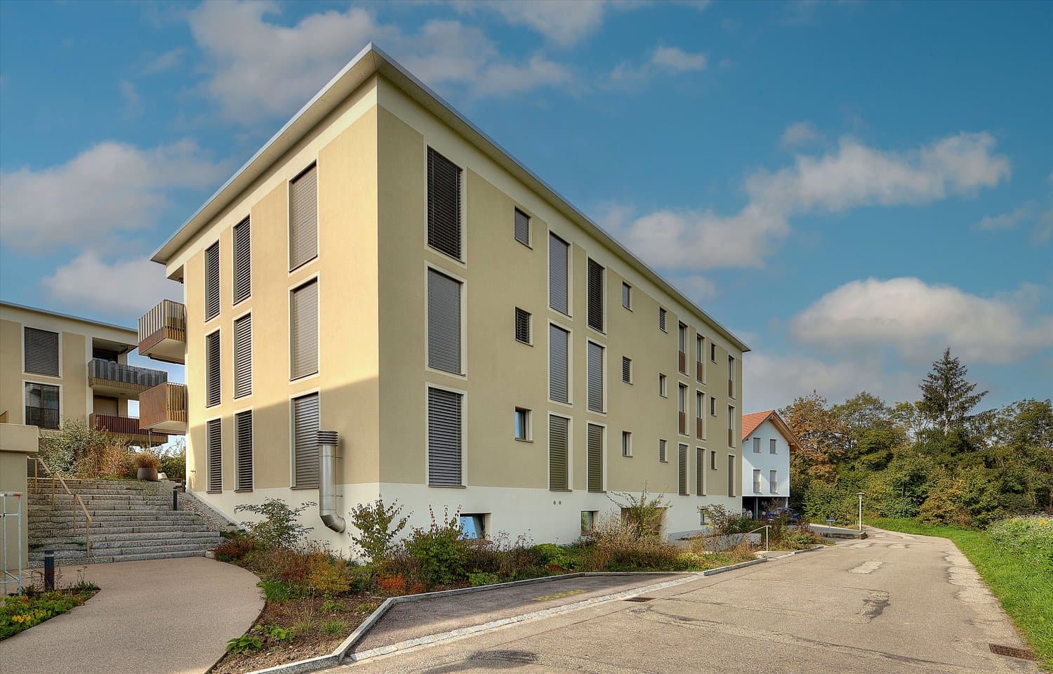 Herrlich ruhige Lage und Sicht ins Grüne