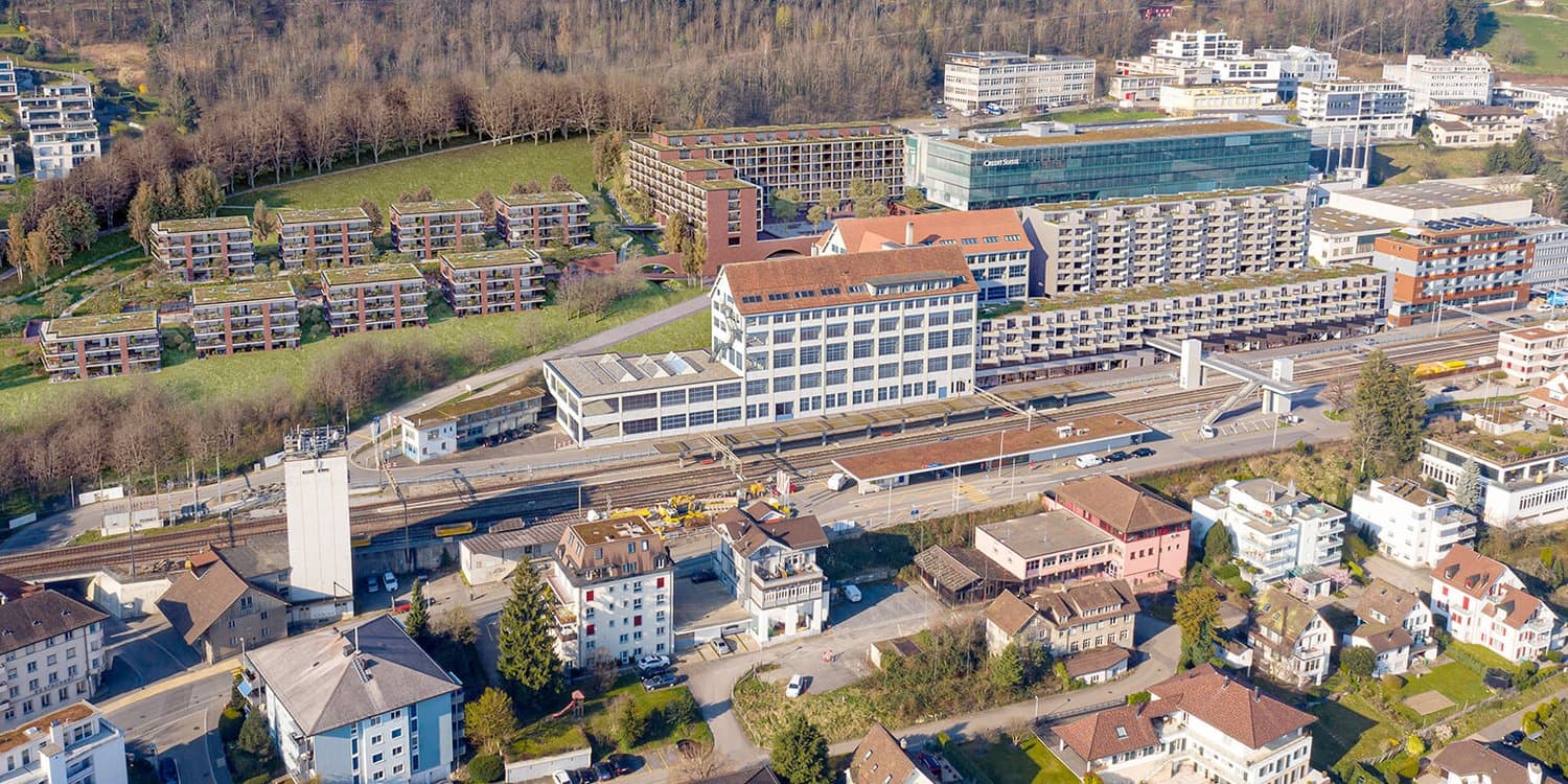 Moderne 2.5 Zimmerwohnung direkt am Bahnhof