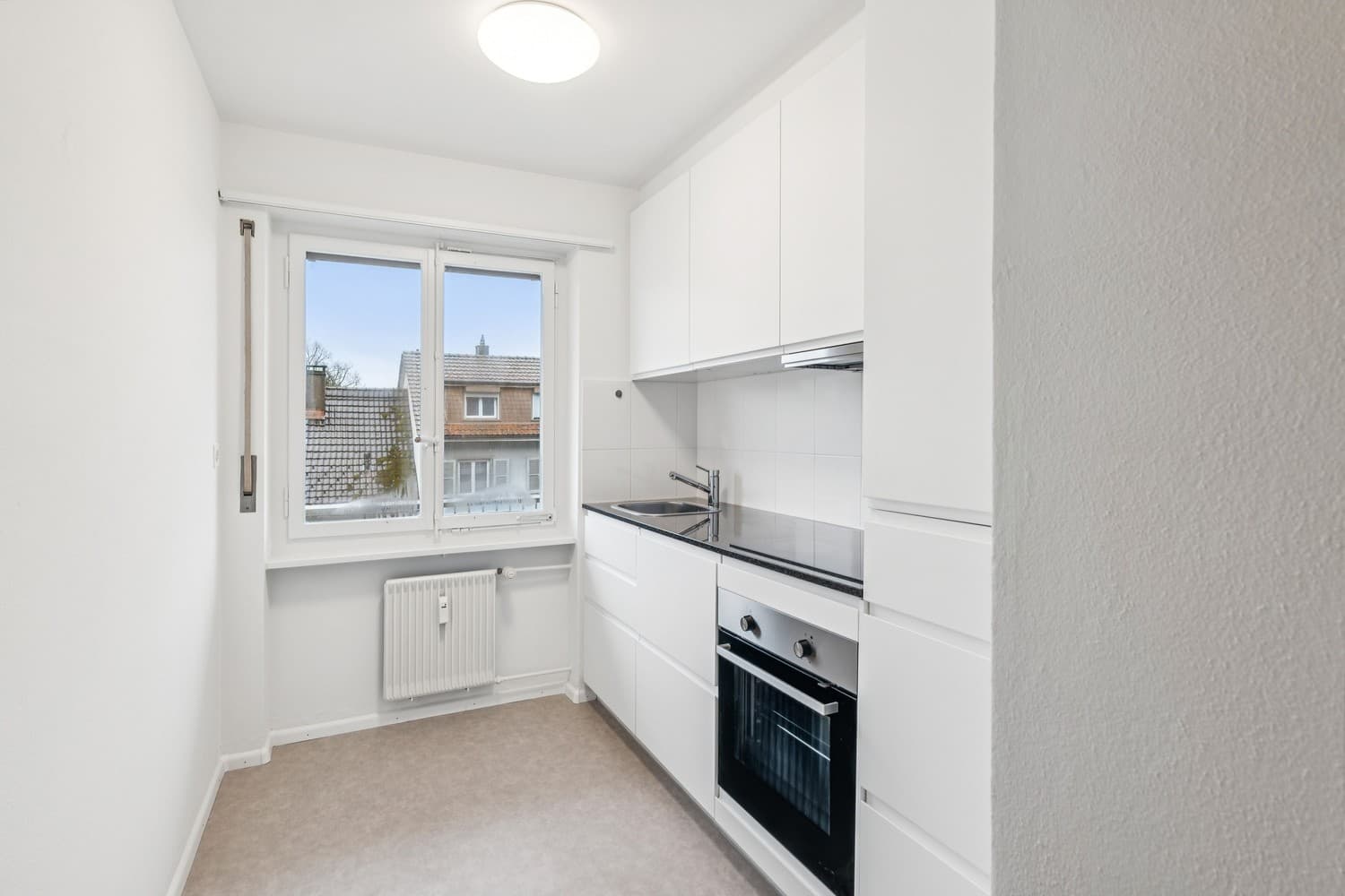 Jetzt einziehen - frisch renovierte Wohnung  ruhig, grün & zentral