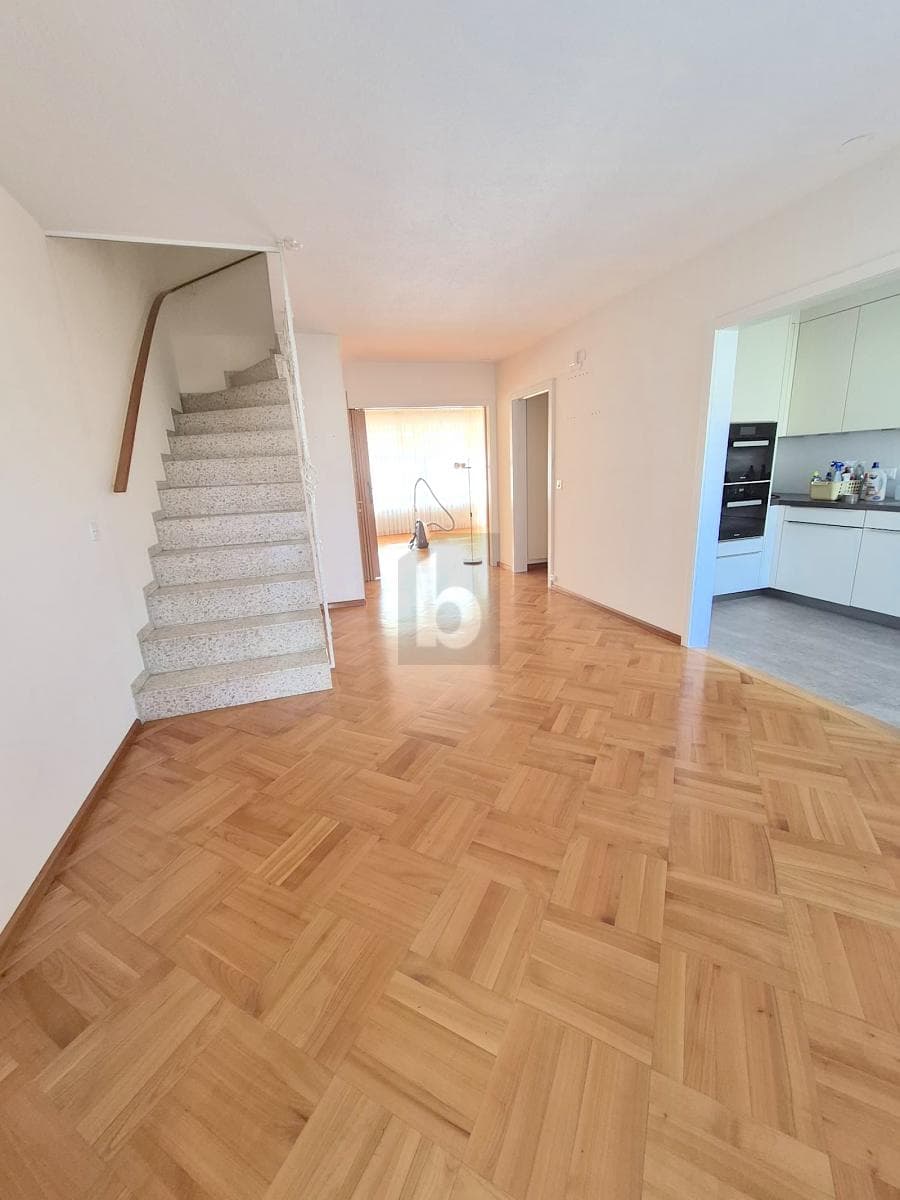 FAMILIENFREUNDLICH MIT GARTEN